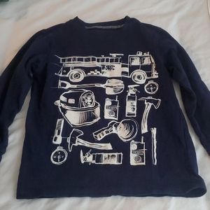 Carter's boys long sleeve tee. Size 4 t
